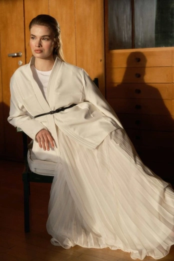 Hooopstore - Andera Deri Kemer Detaylı Ekru Ceket (1)