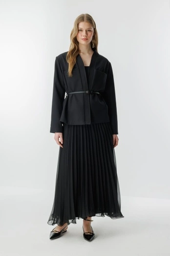 Hooopstore - Andera Deri Kemer Detaylı Siyah Ceket (1)