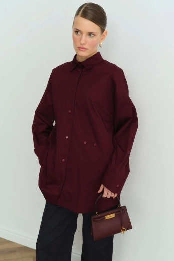 Hooopstore - Belden Düğmeli Gabardin Bordo Gömlek Hooopstore - Belden Düğmeli Gabardin Bordo Gömlek