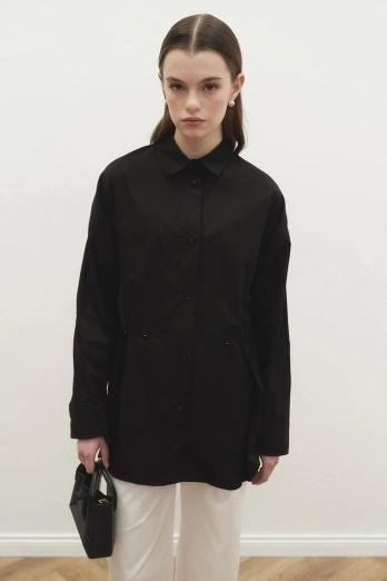 Hooopstore - Belden Düğmeli Gabardin Siyah Gömlek Hooopstore - Belden Düğmeli Gabardin Siyah Gömlek