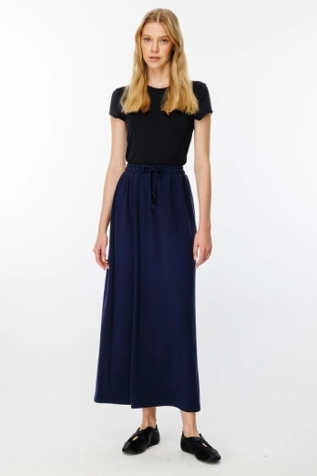 Hooopstore - Beli Lastikli Lacivert Düz Etek (1)