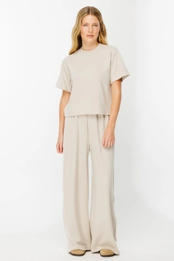 Hooopstore - Biye Detaylı Palazzo Bej Eşofman Pantolon Hooopstore - Biye Detaylı Palazzo Bej Eşofman Pantolon