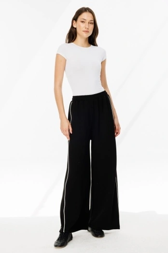Hooopstore - Biye Detaylı Palazzo Siyah Eşofman Pantolon