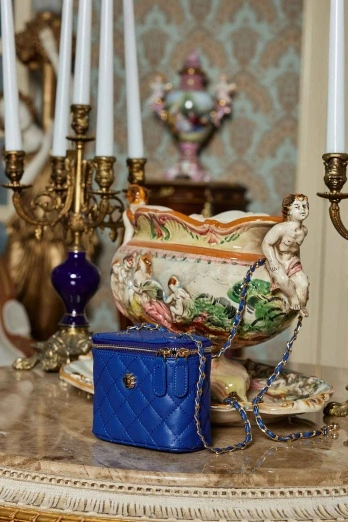 Hooopstore - Coco Kutu Kapitone Saks Mavisi Çanta (1)