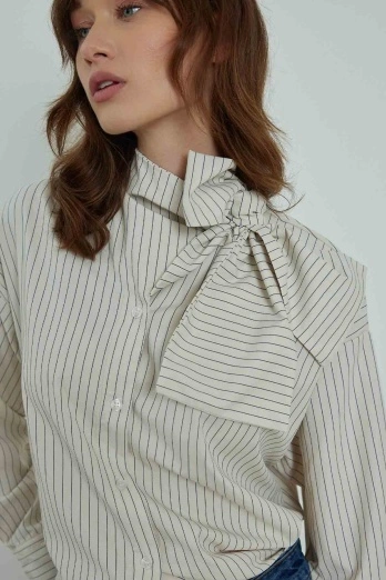 Hooopstore - Fular Yaka Bej Gömlek (1)