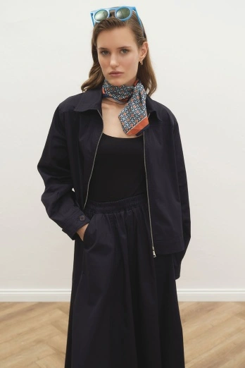 Hooopstore - Gabardin Lacivert Ceket Etek Takım (1) Hooopstore - Gabardin Lacivert Ceket Etek Takım (1)