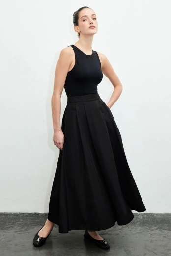 Hooopstore - Pileli Siyah Etek Hooopstore - Pileli Siyah Etek