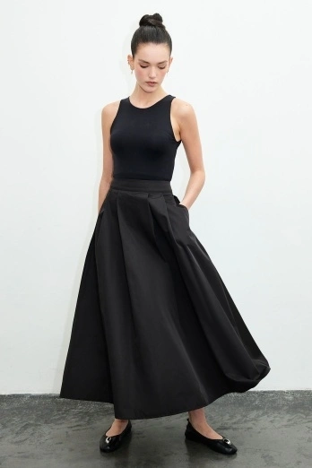 Hooopstore - Pileli Siyah Etek (1) Hooopstore - Pileli Siyah Etek (1)