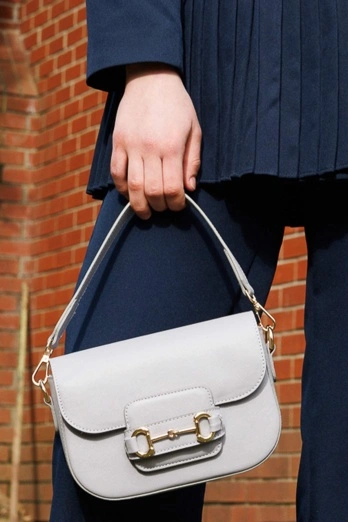 Hooopstore - Metal Toka Kapaklı Gri Çanta (1)