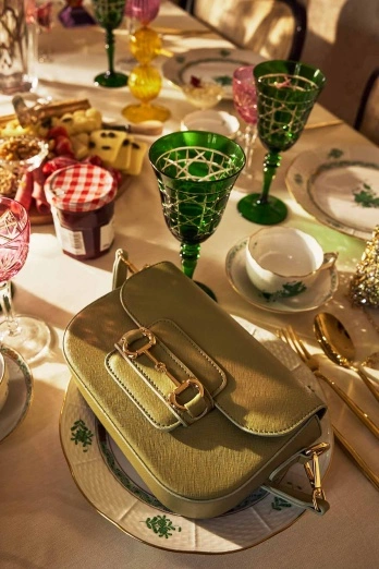 Hooopstore - Metal Toka Kapaklı Mint Yeşili Çanta (1)