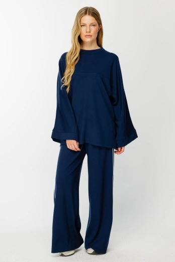 Hooopstore - İspanyol Kol Pamuklu Lacivert Sweatshirt