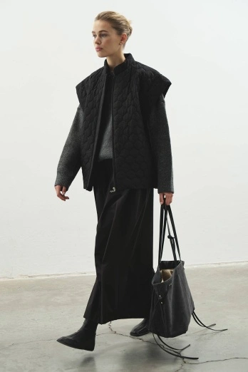 Hooopstore - Kapitone Siyah Yelek