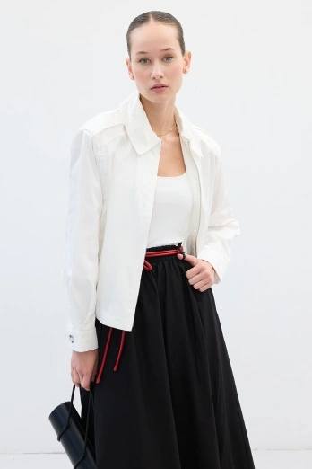 Hooopstore - Kısa Gabardin Beyaz Ceket