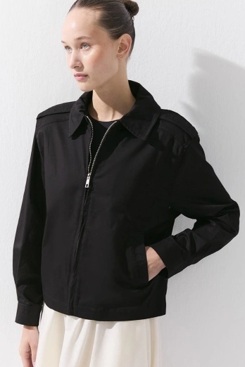 Hooopstore - Kısa Gabardin Siyah Ceket (1)