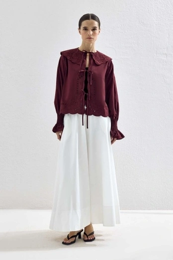 Hooopstore - Kolları Gipe Detaylı Nakışlı Bordo Gömlek (1)