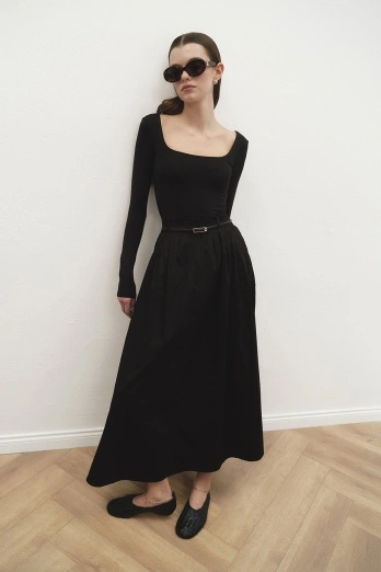 Hooopstore - Lidia Pile Detaylı Siyah Etek (1)