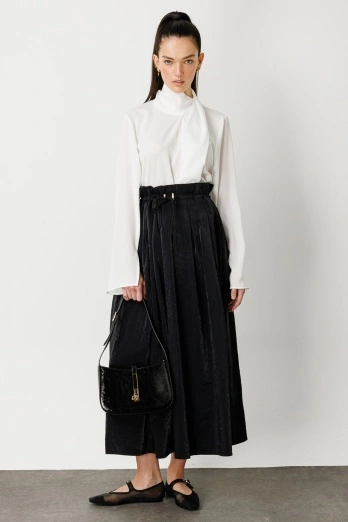 Hooopstore - Limited Ayarlanabilir Bel Detaylı Siyah Etek (1)