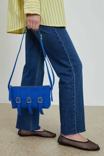 Hooopstore - Morin Metal Aksesuarlı Mavi Çanta (1) Hooopstore - Morin Metal Aksesuarlı Mavi Çanta (1)