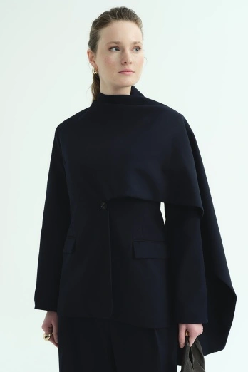 Hooopstore - Pelerin Detaylı Lacivert Blazer Ceket