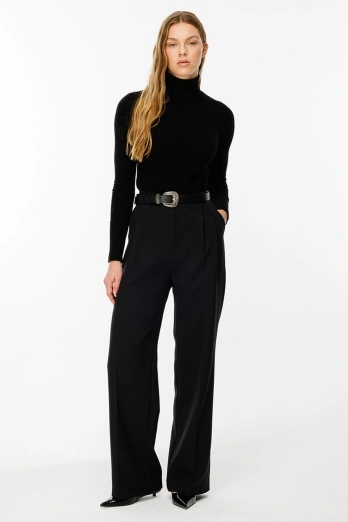 Hooopstore - Pile Detaylı Siyah Palazzo Pantolon (1)