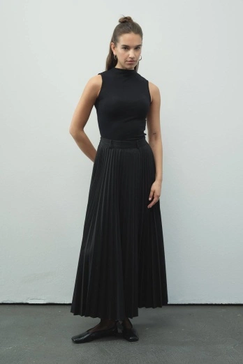 Hooopstore - Pilisoley Poliviscon Siyah Etek (1)