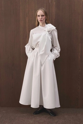 Hooopstore - Premium Fiyonk Detaylı Poplin Ekru Gömlek (1)