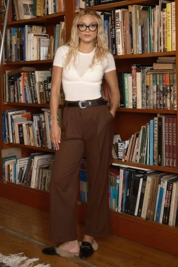 Hooopstore - Premium Pileli Kahve Pantolon (1) Hooopstore - Premium Pileli Kahve Pantolon (1)