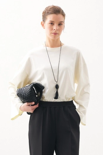 Hooopstore - Rahat Kesim Pamuklu Beyaz Bluz