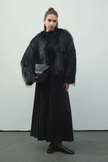 Hooopstore - Suni Kürk Kısa Siyah Ceket (1)