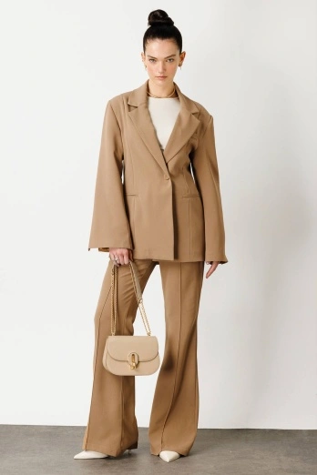 Hooopstore - Tek Düğmeli Kruvaze Fit Blazer Camel Ceket (1)