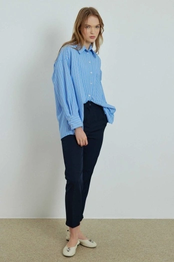 Hooopstore - Ütü İzli Havuç Kesim Lacivert Pantolon (1) Hooopstore - Ütü İzli Havuç Kesim Lacivert Pantolon (1)