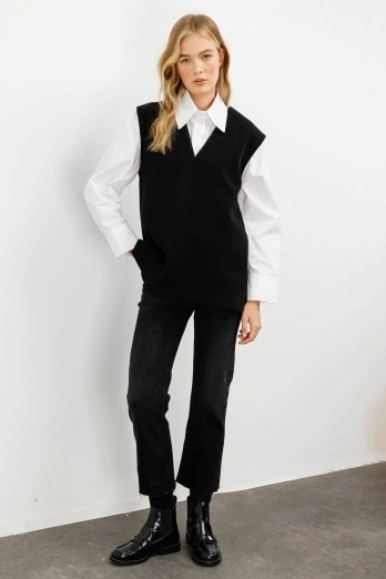 Hooopstore - V Yaka Kaşe Siyah Süveter (1)