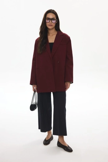 Hooopstore - Yandan Yırtmaçlı Oversize Bordo Blazer (1) Hooopstore - Yandan Yırtmaçlı Oversize Bordo Blazer (1)