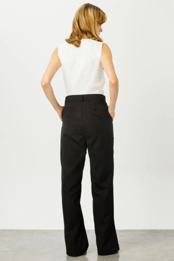 Hooopstore - Yırtmaç Detaylı Kumaş Siyah Pantolon (1)