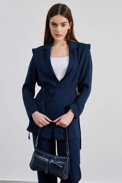 Aller Detaylı Koyu Lacivert Ceket