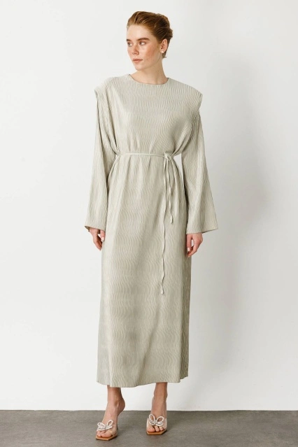 Aller Detaylı Dokulu Saten Su Yeşili Elbise