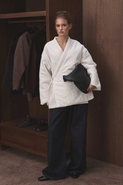 Anvelop Bağlama Şişme Ekru Mont