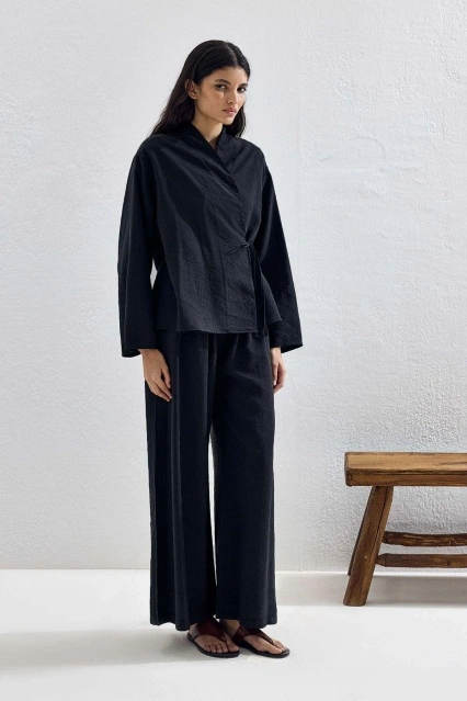 Bağcık Detaylı Lyocell Cupra Siyah Kimono Takım