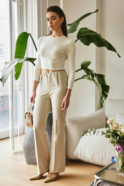 Beli Lastikli Krep Taş Pantolon