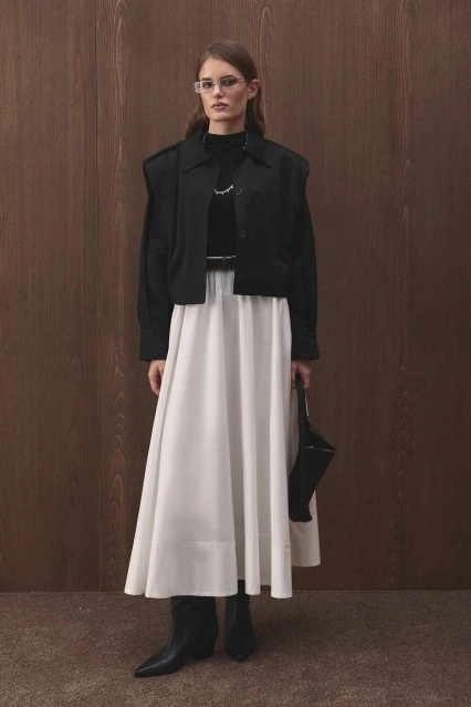 Beli Lastikli Pamuklu Beyaz Etek