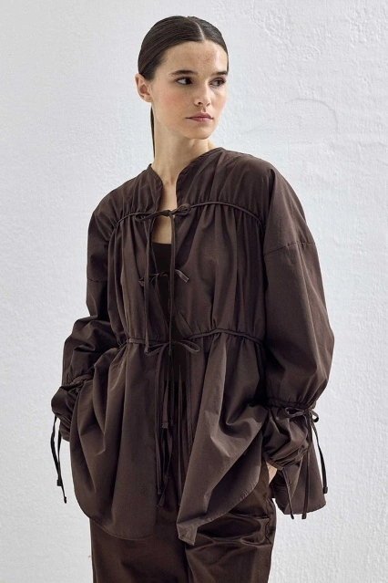 Büzgülü Bağlamalı Kahve Gömlek