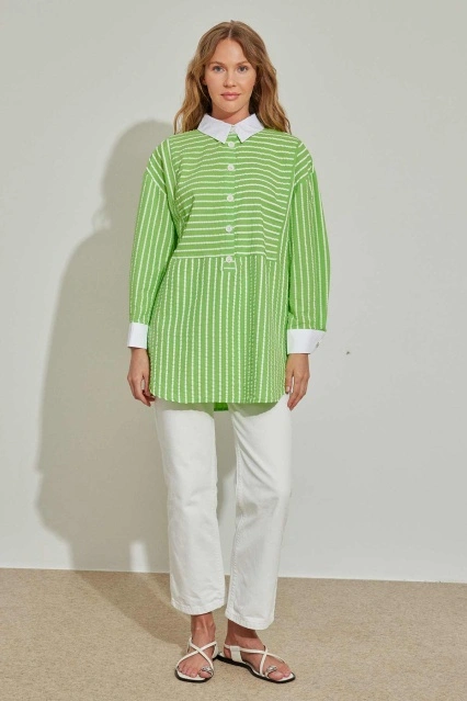 Çizgi Dokulu Su Yeşili Gömlek