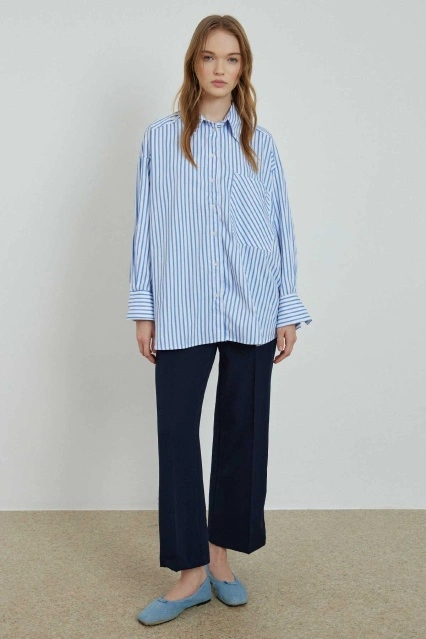 Çizgili Oversize Açık Mavi Gömlek