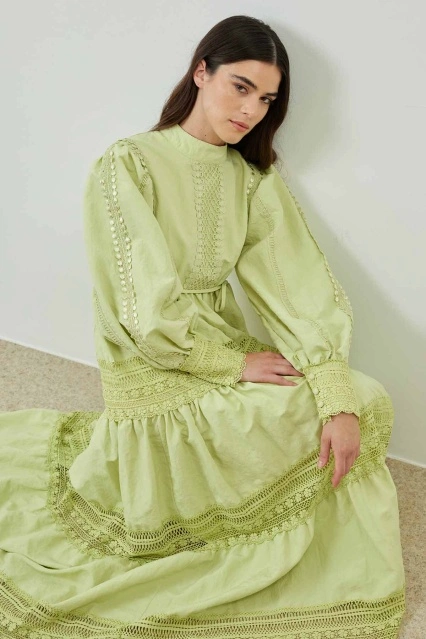 Dantel Detaylı Fıstık Yeşili Elbise