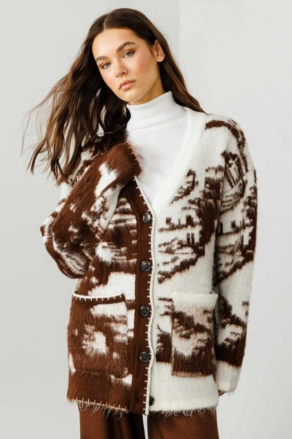 Desenli Kahve Hırka