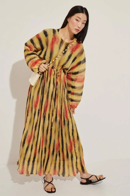 Desenli Piliseli Sarı Elbise