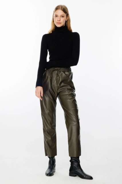 Dikiş Detaylı Deri Pantolon - Haki