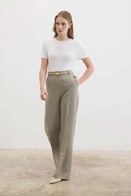 Düz Kesim Çağla Pantolon