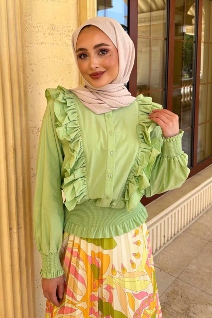 Fırfır Detaylı Gipeli Yeşil Gömlek