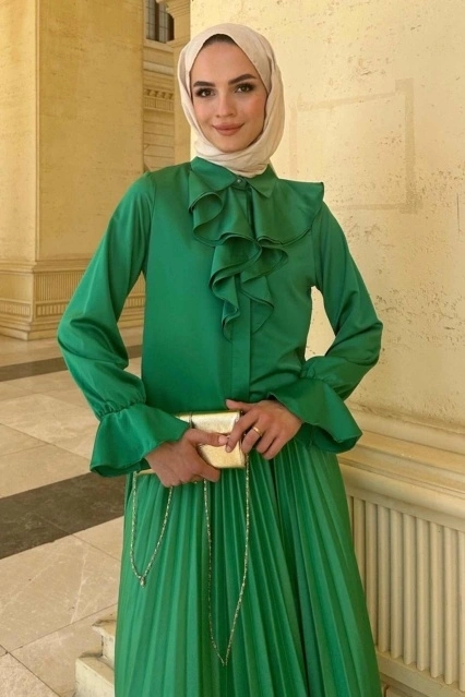 Fırfırlı Saten Benetton Yeşili Gömlek